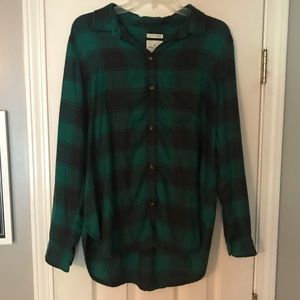 American Eagle boyfriend fit flannel shirt